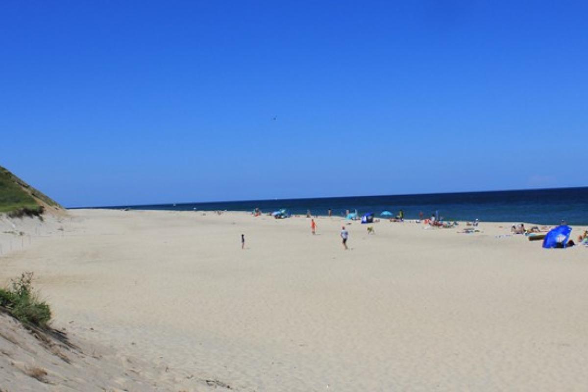 People at Ballston Beach 
